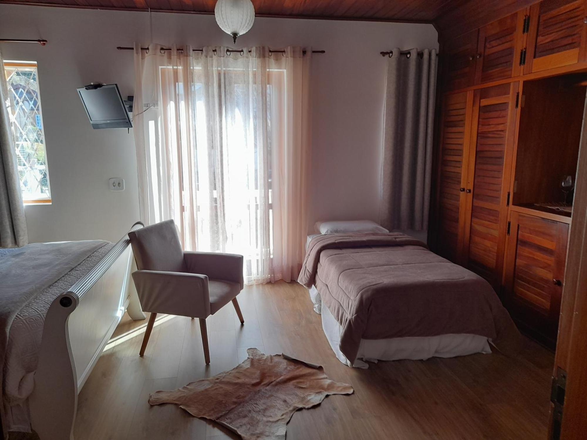 Suites No Chale Campos do Jordão Eksteriør bilde